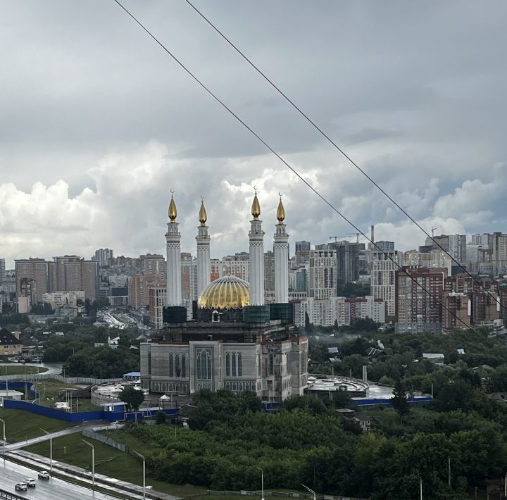 квартира г Уфа р-н Кировский ул Октябрьской Революции 62/1 фото 7
