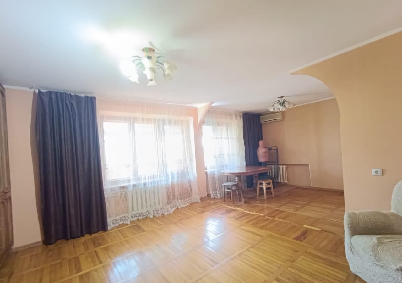 квартира г Краснодар р-н Прикубанский ул им. 40-летия Победы 35/2 фото 1