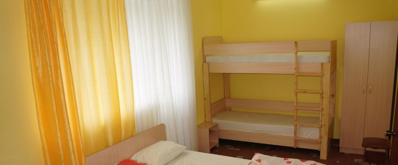 комната г Геленджик ул Циолковского 17а фото 1