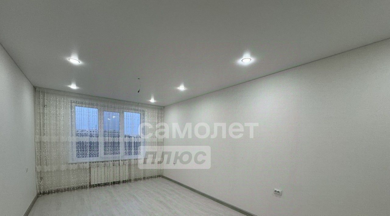 квартира г Набережные Челны р-н Центральный пр-кт Дружбы Народов 12 фото 1