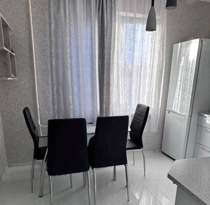 квартира г Калининград р-н Московский ул У.Громовой 123 фото 1