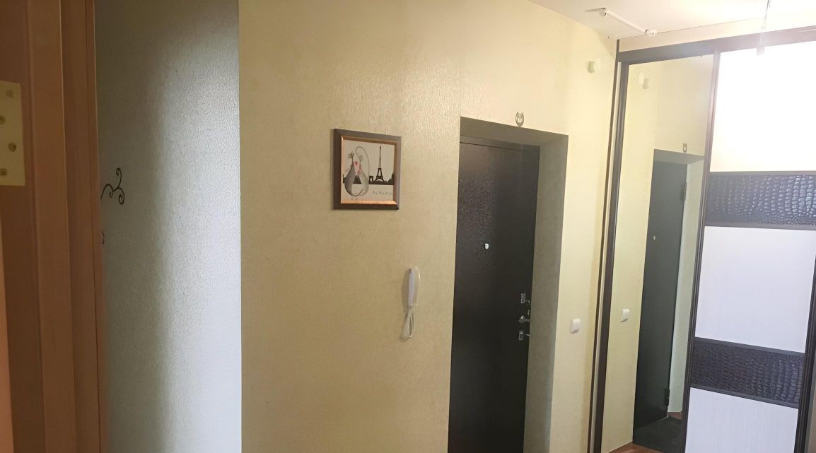 квартира г Красноярск р-н Октябрьский ул Академика Киренского 41 фото 1