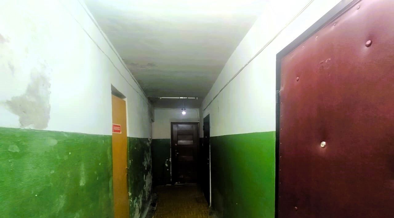 комната г Великий Новгород ул Хутынская 27к/1 фото 4