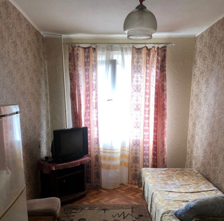комната г Калининград р-н Ленинградский ул Звездная 29 фото 1