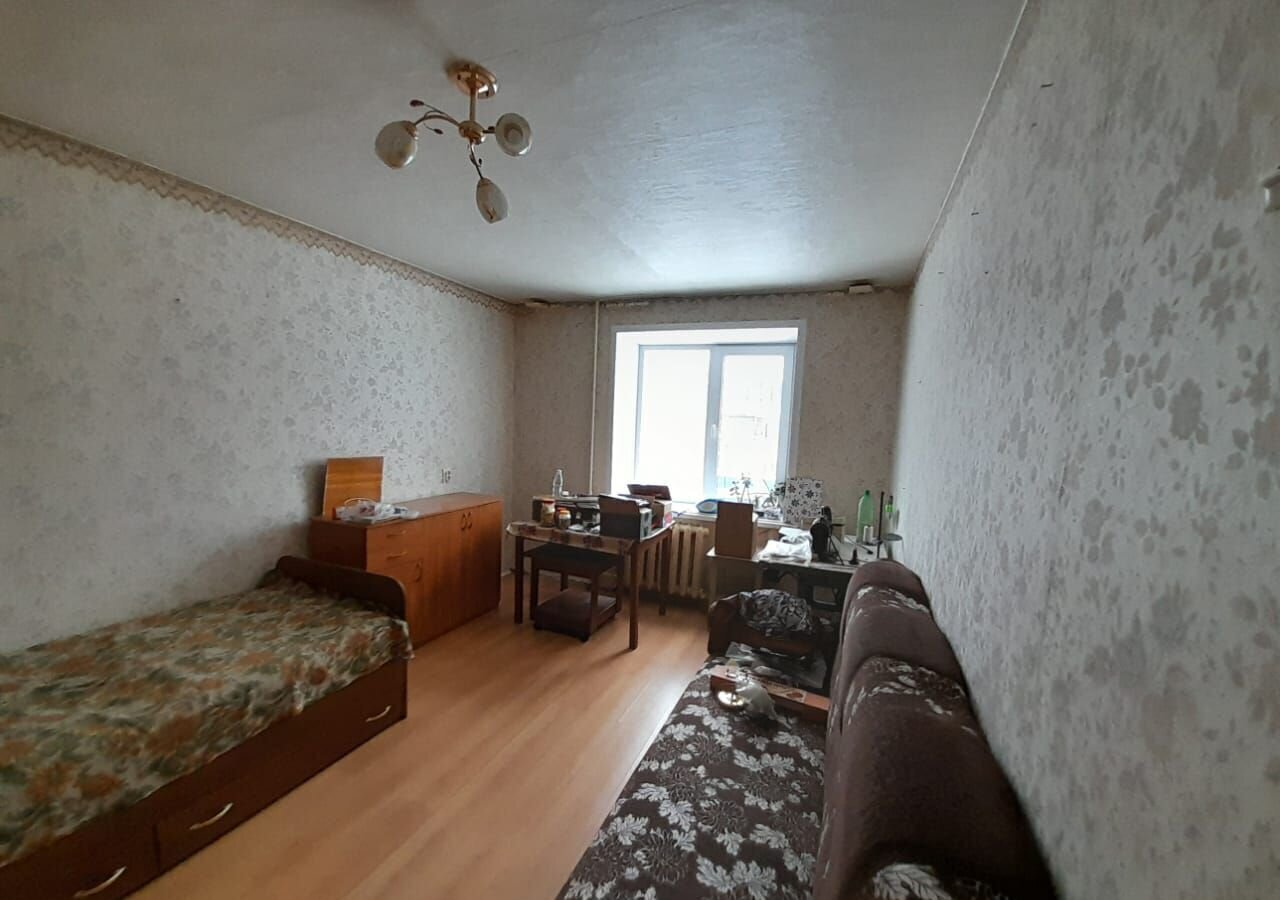 квартира г Кирово-Чепецк ул Первомайская 4к/3 фото 4