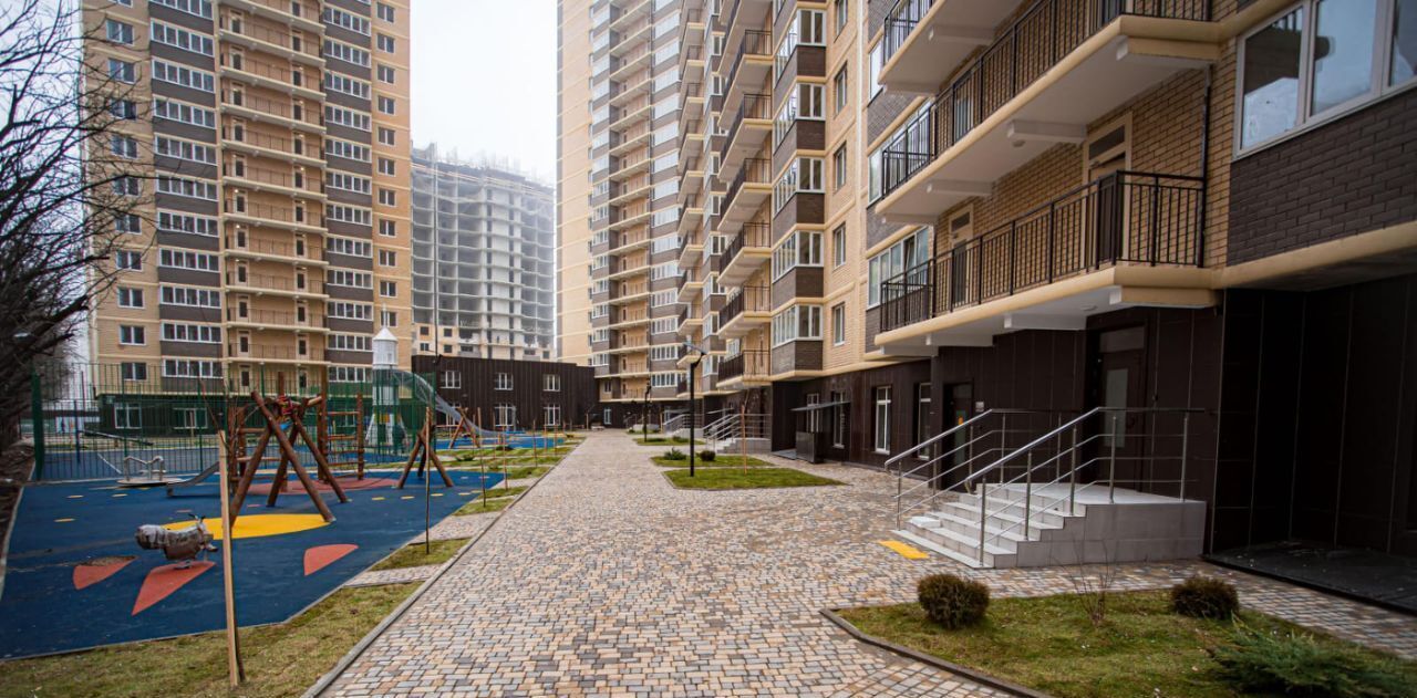 квартира г Краснодар р-н Прикубанский ул Домбайская 55к/8 фото 3