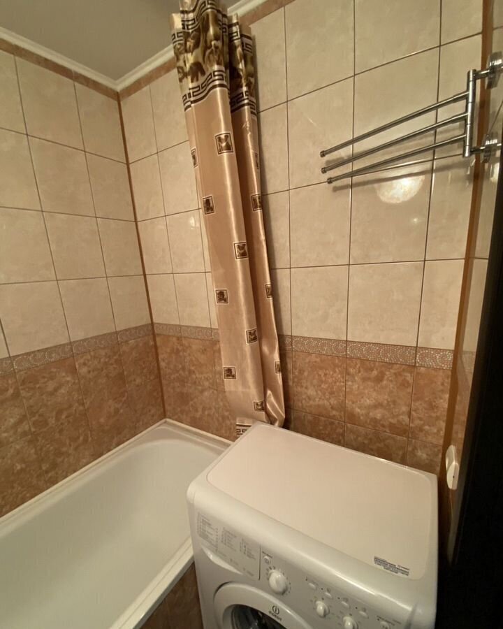 квартира г Саратов р-н Ленинский ул им Лебедева-Кумача В.И. 81 фото 28