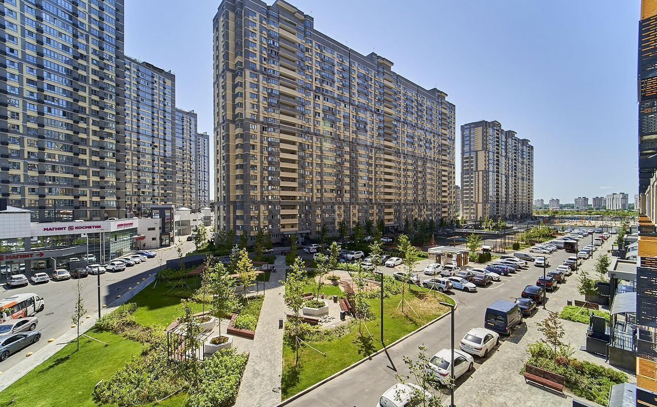 квартира г Краснодар р-н Карасунский ул им. Мачуги В.Н. 166а фото 1