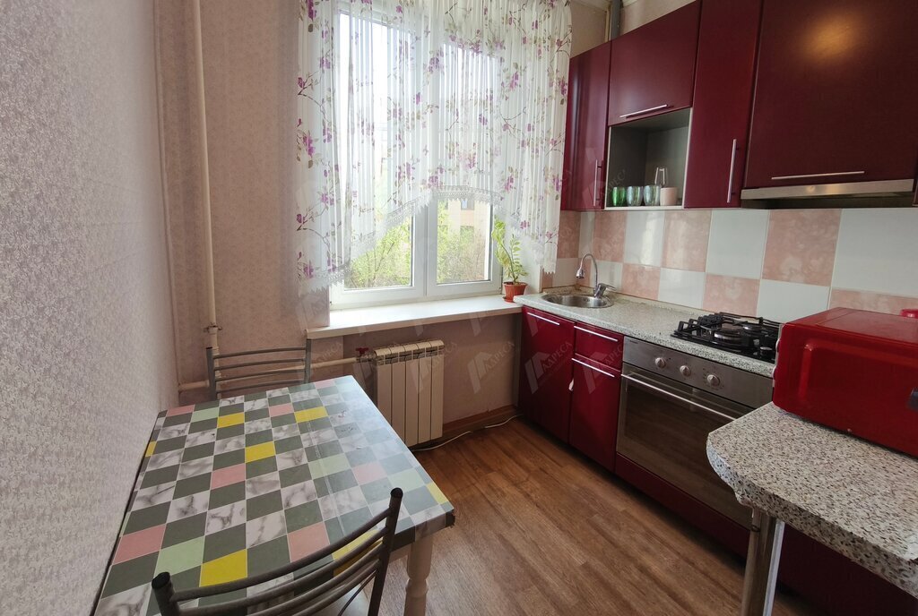квартира г Астрахань р-н Кировский ул Адмиралтейская 4 фото 8