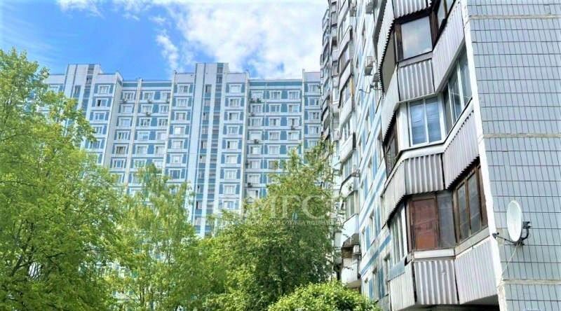 квартира г Москва метро Крылатское б-р Осенний 20к/1 фото 17