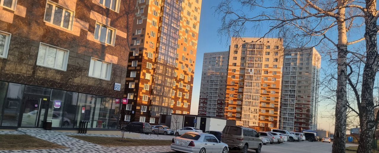 свободного назначения г Новосибирск р-н Дзержинский Золотая Нива ул Коминтерна 120 фото 3