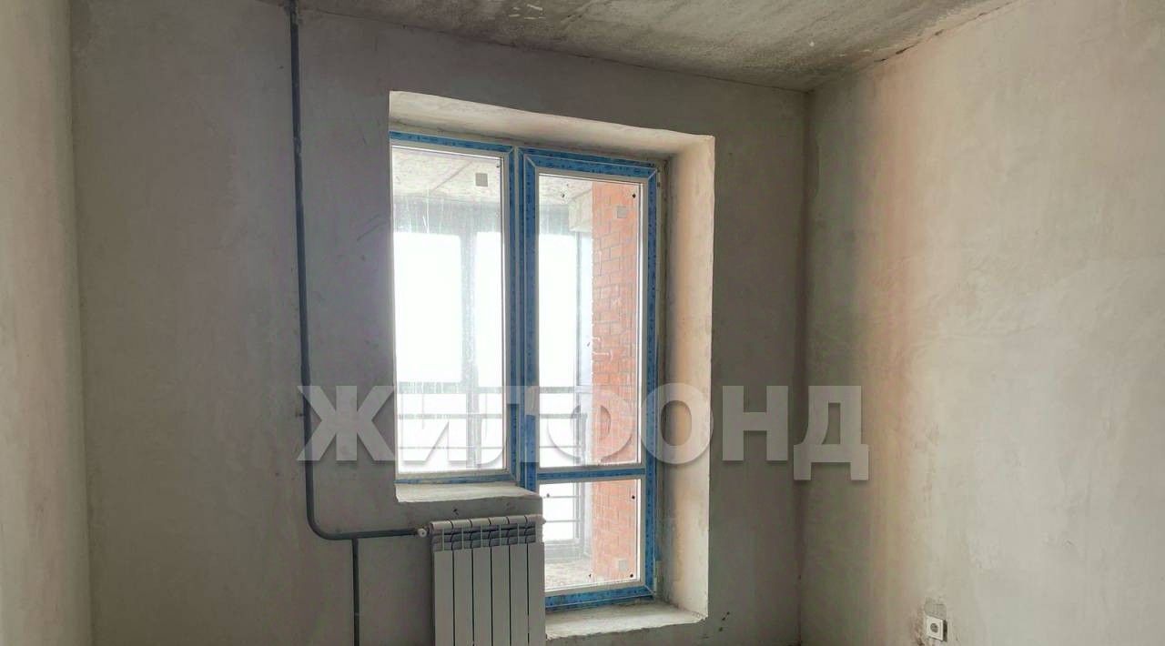 квартира г Новосибирск Золотая Нива ул Есенина 67 фото 3