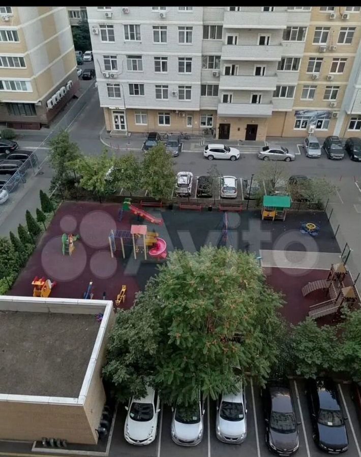 квартира г Краснодар р-н Карасунский ул им. Селезнева 4/4 фото 2