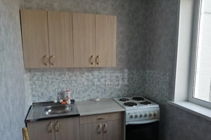 квартира г Красноярск р-н Советский пр-кт Молодежный 2 фото 1