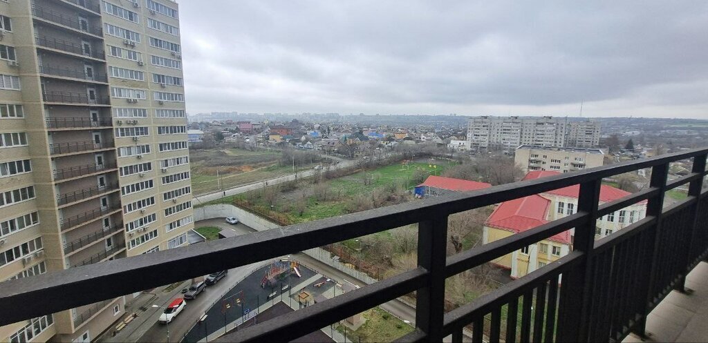 квартира г Волгоград р-н Краснооктябрьский ул им. Поддубного 1 фото 27