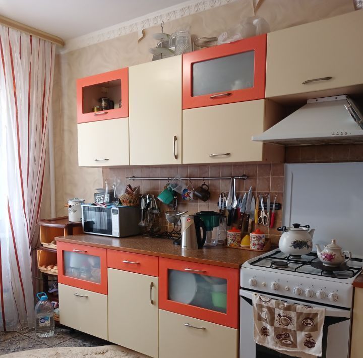 квартира г Саратов р-н Октябрьский ул Рабочая 40/60 фото 6