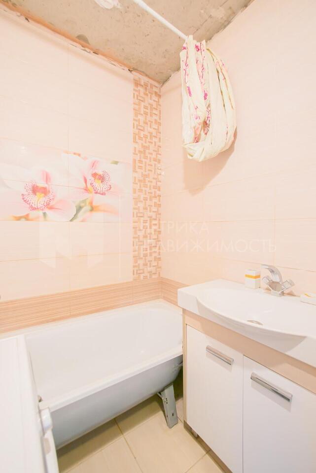 квартира г Тюмень ул Жуковского 88/1 фото 16