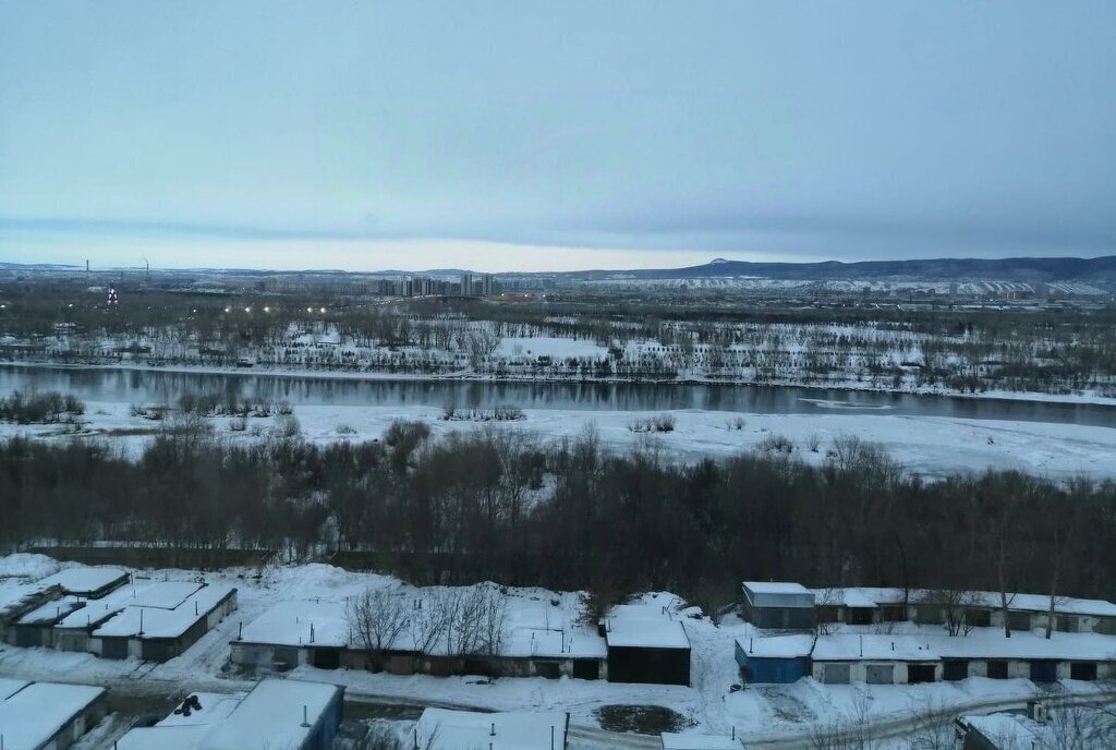 квартира г Красноярск р-н Советский ул Партизана Железняка 9г фото 9