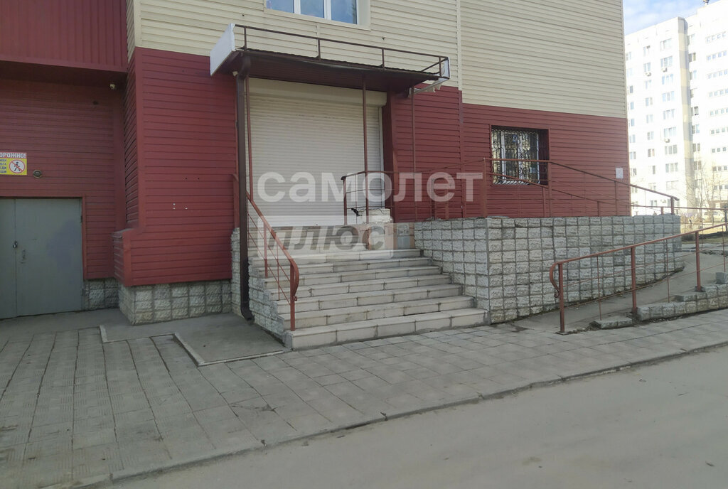свободного назначения г Барнаул р-н Индустриальный ул Попова 153а фото 1