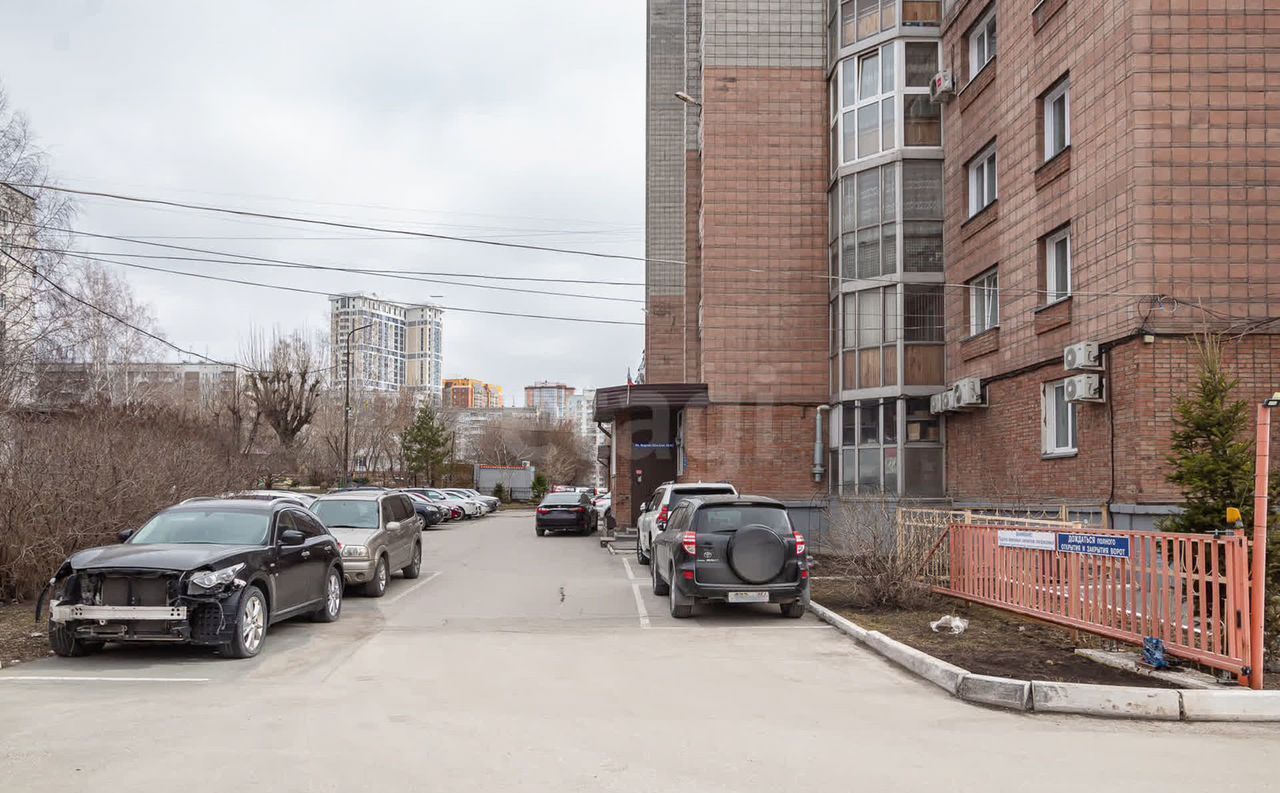 квартира г Новосибирск р-н Дзержинский Берёзовая роща ул Фрунзе 63 фото 18