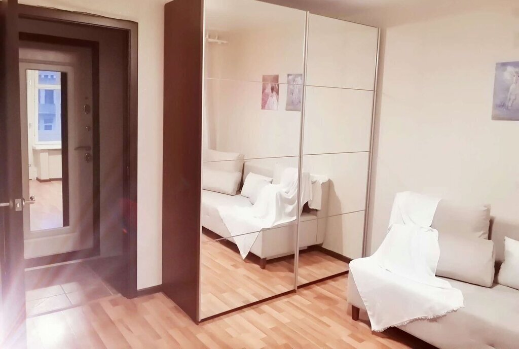квартира г Москва ул Маршала Бирюзова 11 Поле, Октябрьское фото 1