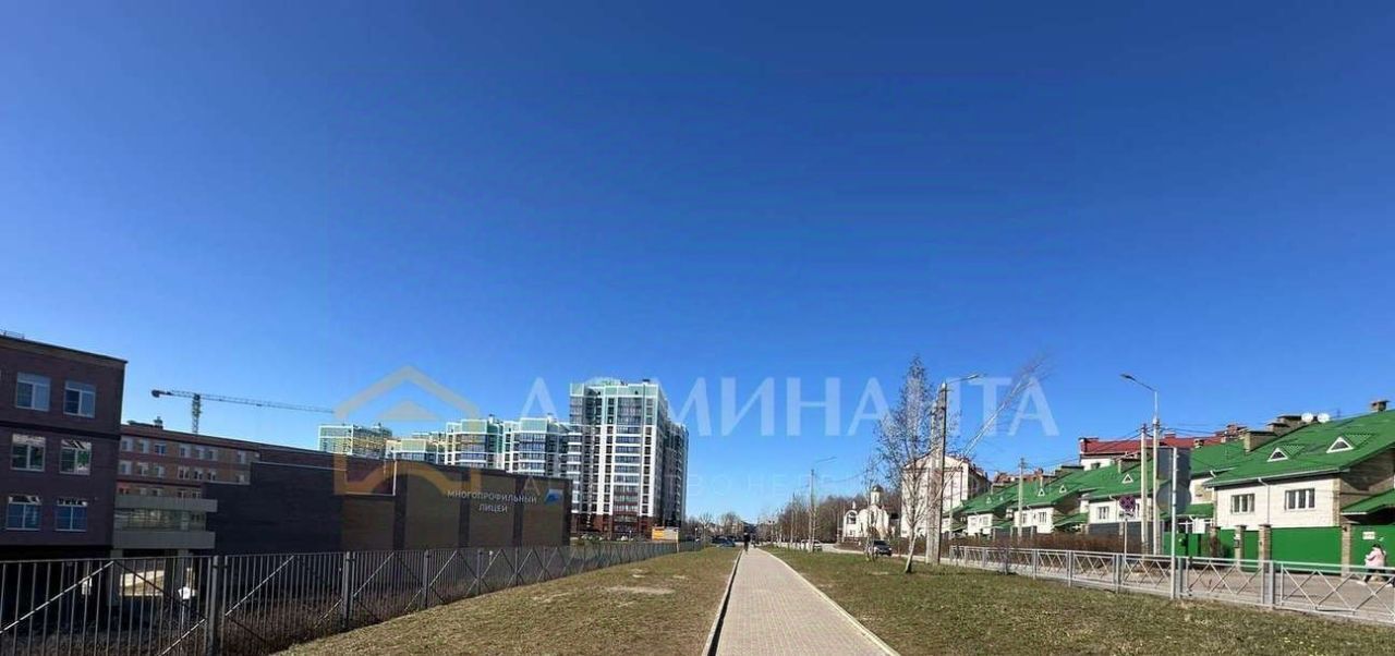 квартира г Смоленск р-н Промышленный ул Генерала Трошева 8 фото 2