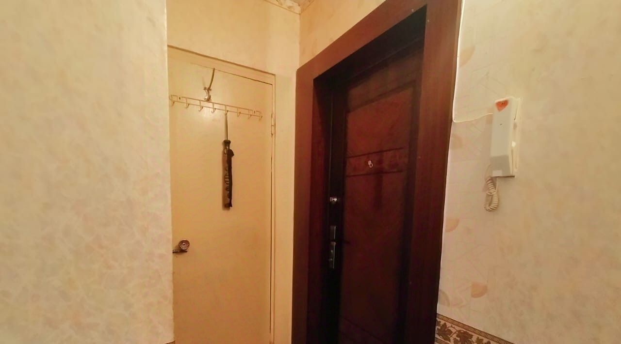 квартира г Барнаул рп Южный ул Чайковского 37 р-н Центральный фото 2