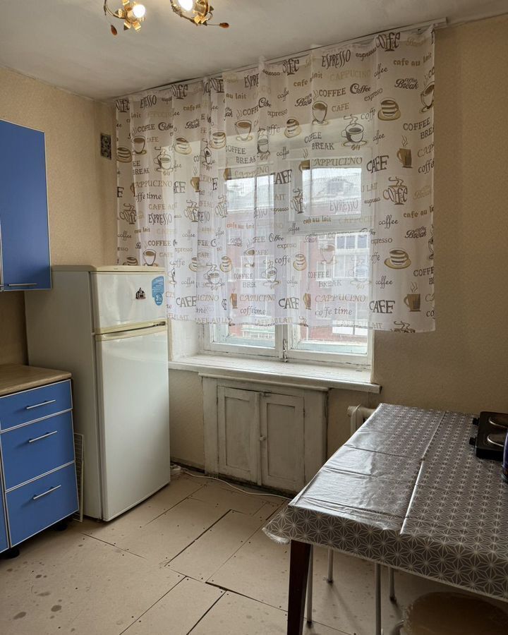 квартира г Новокузнецк р-н Заводской ул Тореза 10 фото 6