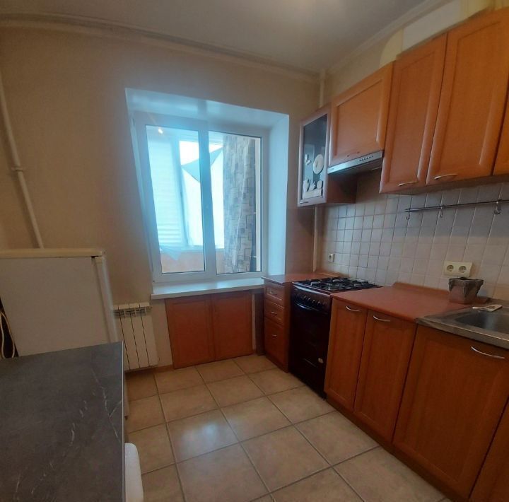 квартира г Саратов р-н Ленинский пр-кт Строителей 52а фото 1