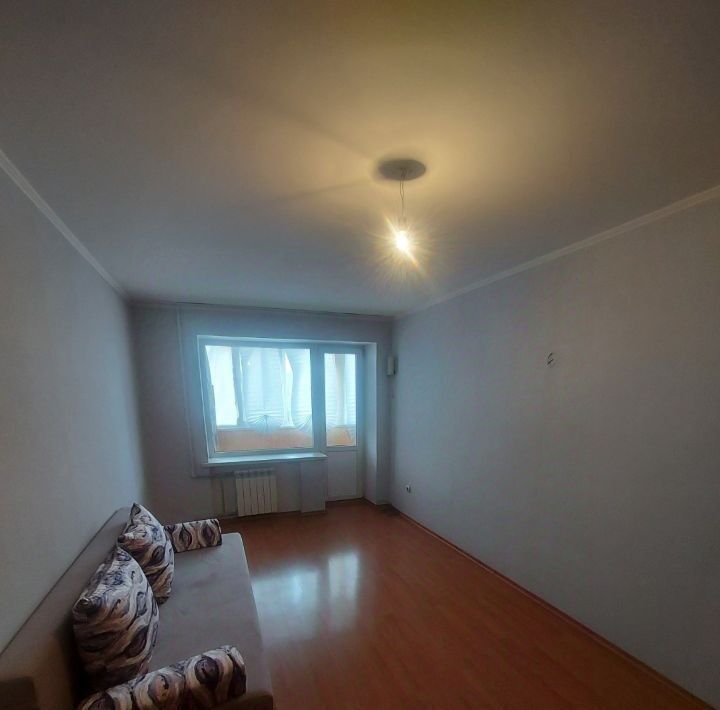 квартира г Саратов р-н Ленинский пр-кт Строителей 52а фото 3