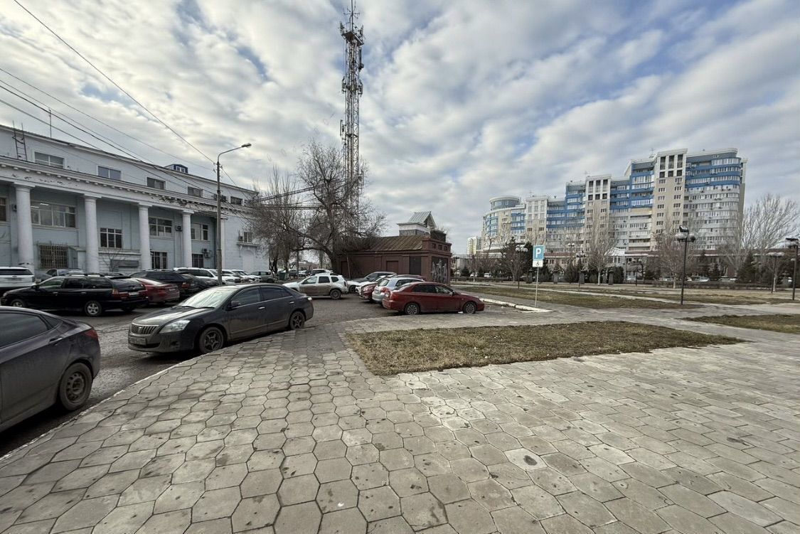 офис г Астрахань р-н Кировский пр-кт Губернатора Анатолия Гужвина 10 фото 17