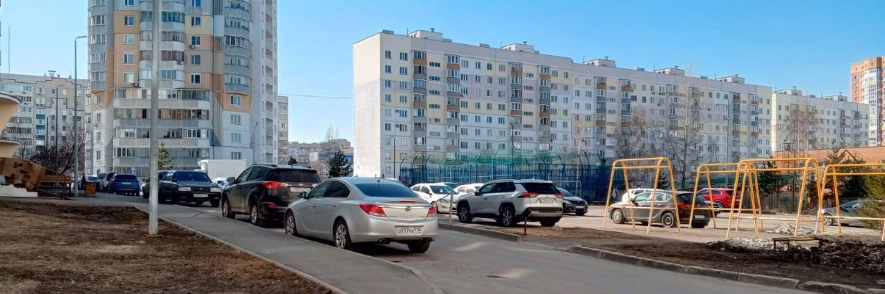 квартира г Казань пгт Большие Клыки метро Горки р-н Советский ул Магистральная 18а жилмассив фото 27