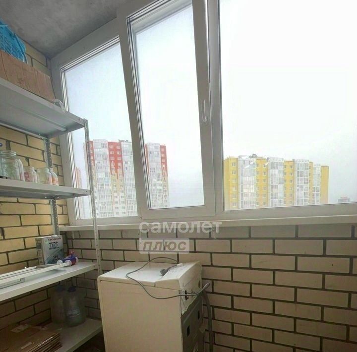 квартира г Сургут ул Есенина 8 41-й фото 17