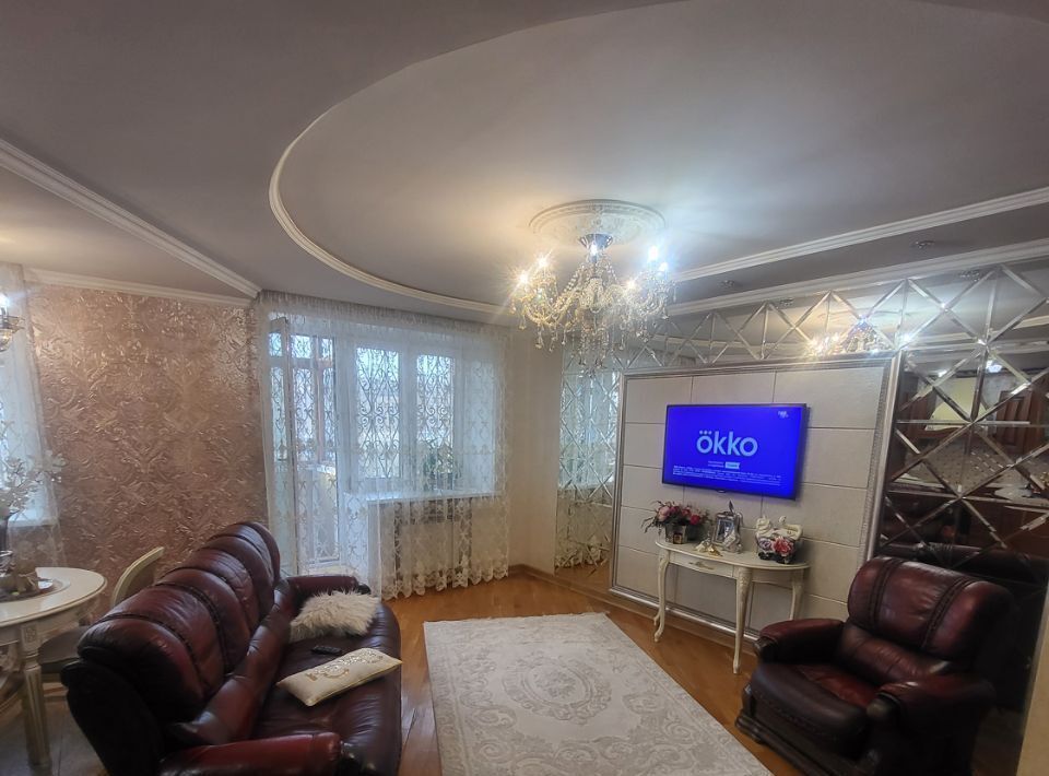 квартира г Красноярск р-н Центральный ул Ады Лебедевой 66 фото 1