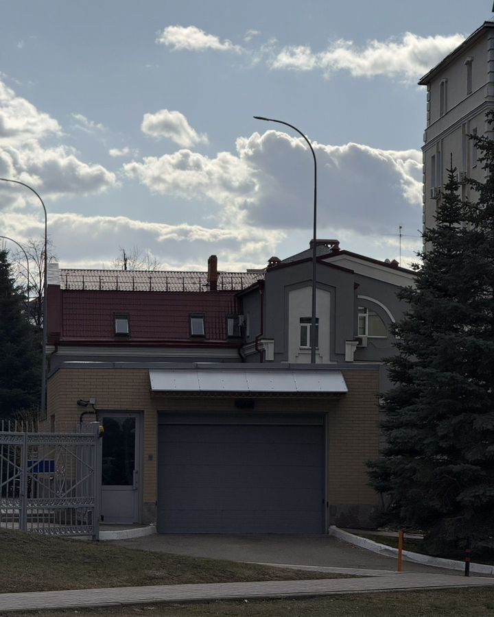 машиноместо г Казань р-н Вахитовский Кремлёвская ул Касаткина 11а фото 3