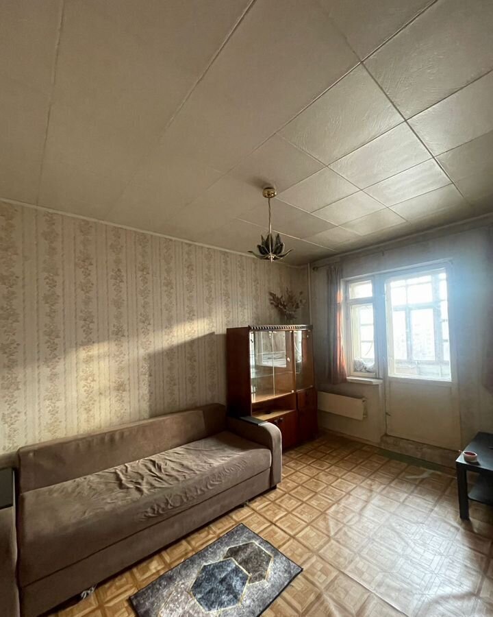 квартира г Красноярск р-н Свердловский ул Затонская 4 фото 2