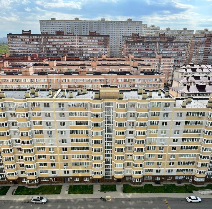 квартира г Краснодар р-н Прикубанский ул Красных Партизан 1/4к 15 фото 16