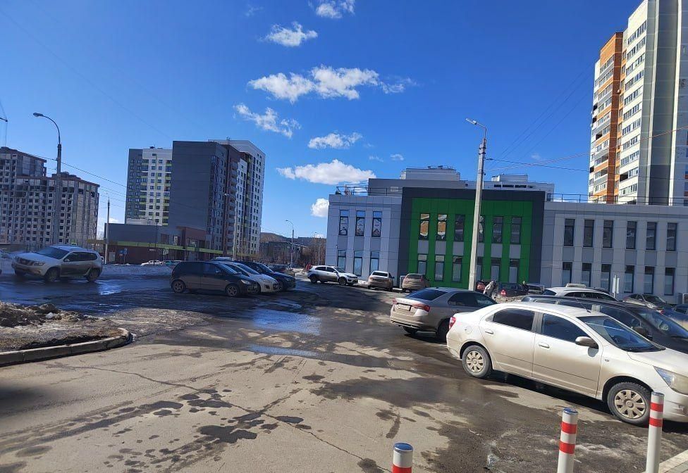 торговое помещение г Ижевск р-н Устиновский Восточный ул Архитектора П.П.Берша 29 фото 2