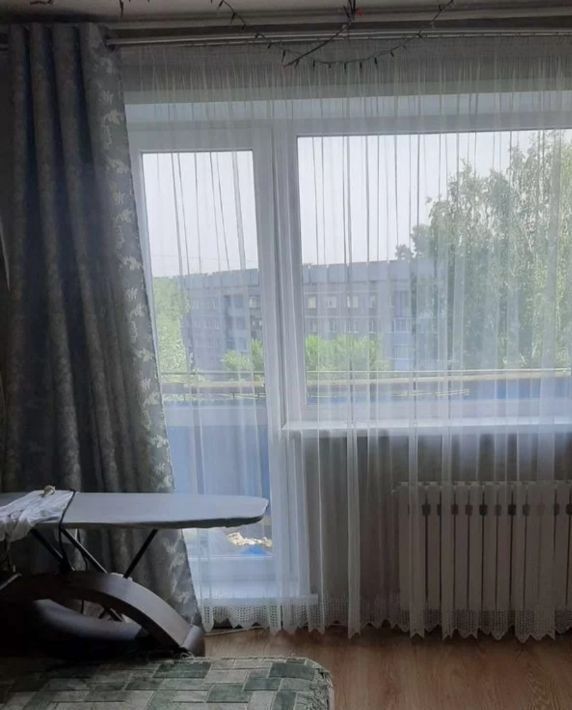 квартира г Новокузнецк р-н Заводской ул Тореза 74 фото 3