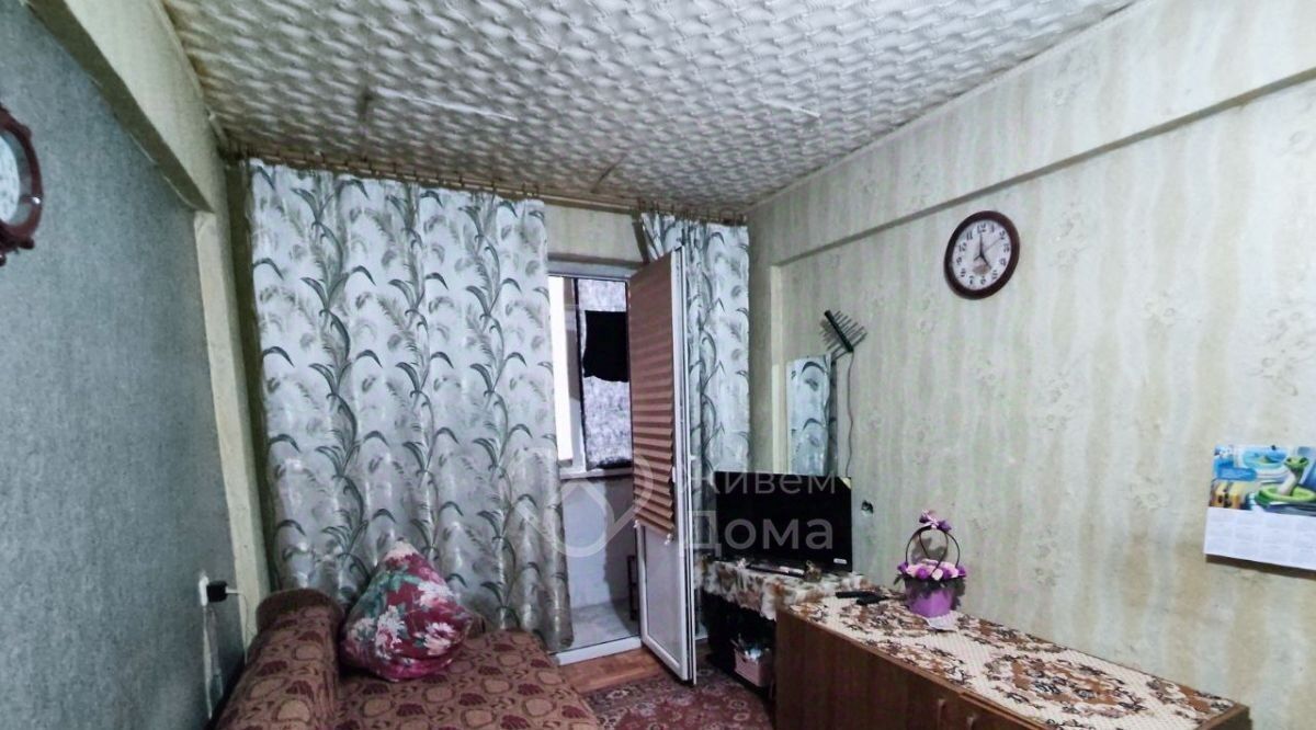 квартира г Волгоград р-н Дзержинский мкр Жилгородок ул им. Савкина 10 фото 3