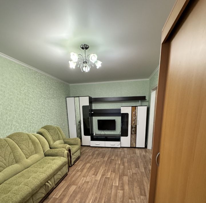 квартира г Белгород Западный ул Есенина 30 фото 1