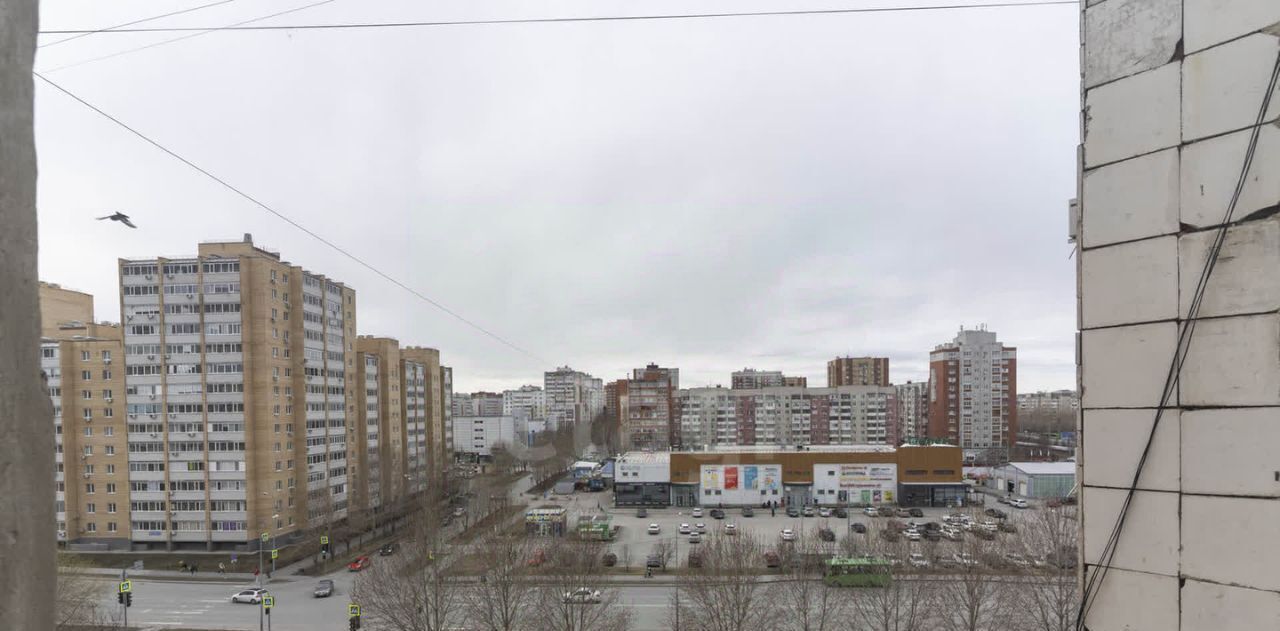 квартира г Тюмень р-н Восточный ул Широтная 106а фото 16