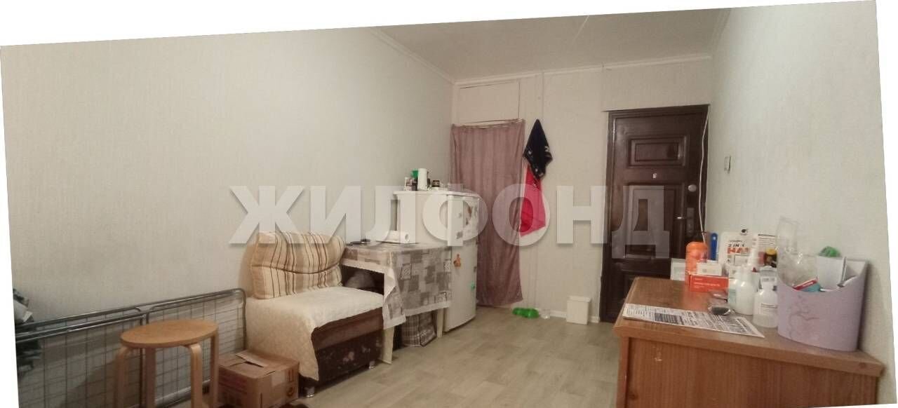 комната г Новосибирск р-н Советский ул Динамовцев 10 фото 1