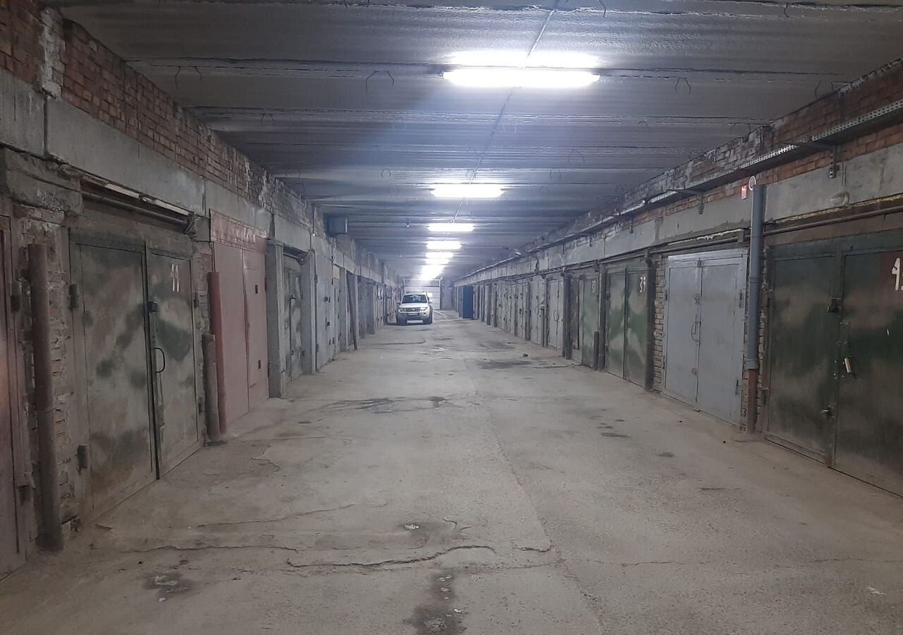 гараж г Новосибирск р-н Центральный ул Орджоникидзе 34 Площадь Ленина фото 4