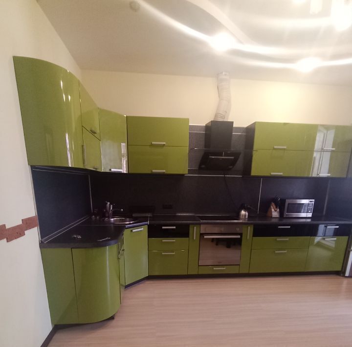 квартира г Волгоград р-н Дзержинский ул Ангарская 71 фото 1