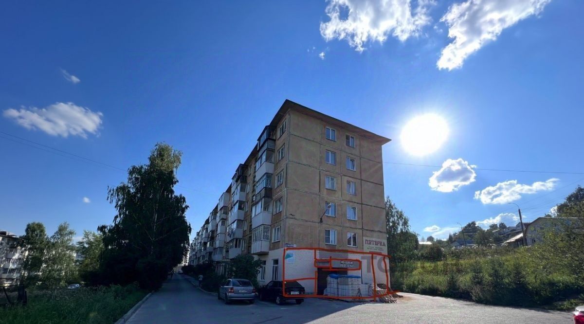 квартира г Златоуст 1-й кв-л, Северо-Запад кв-л, 17 фото 9