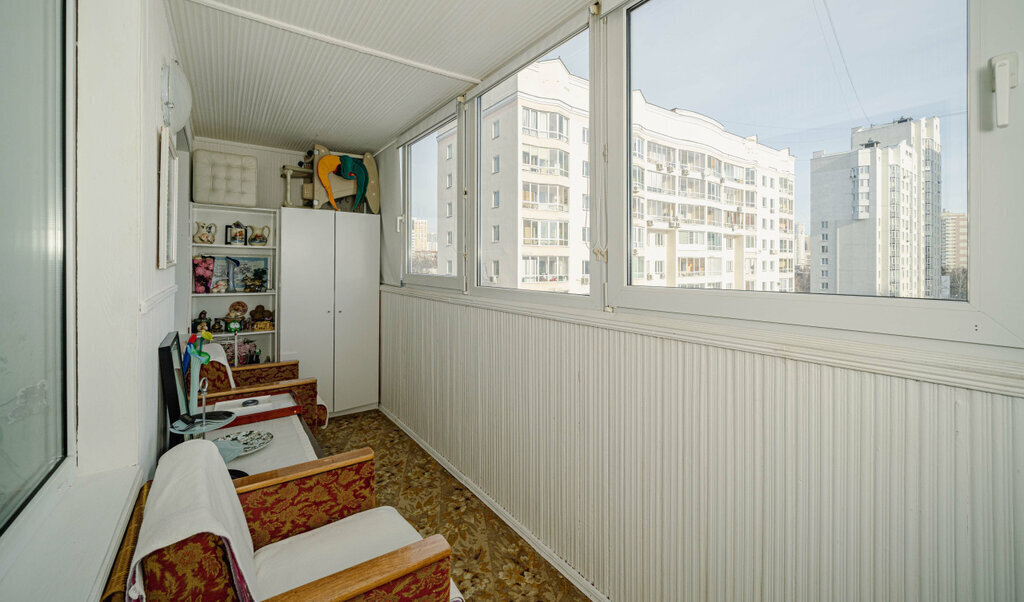 квартира г Екатеринбург р-н Чкаловский Чкаловская ул 8 Марта 181к/2 фото 23