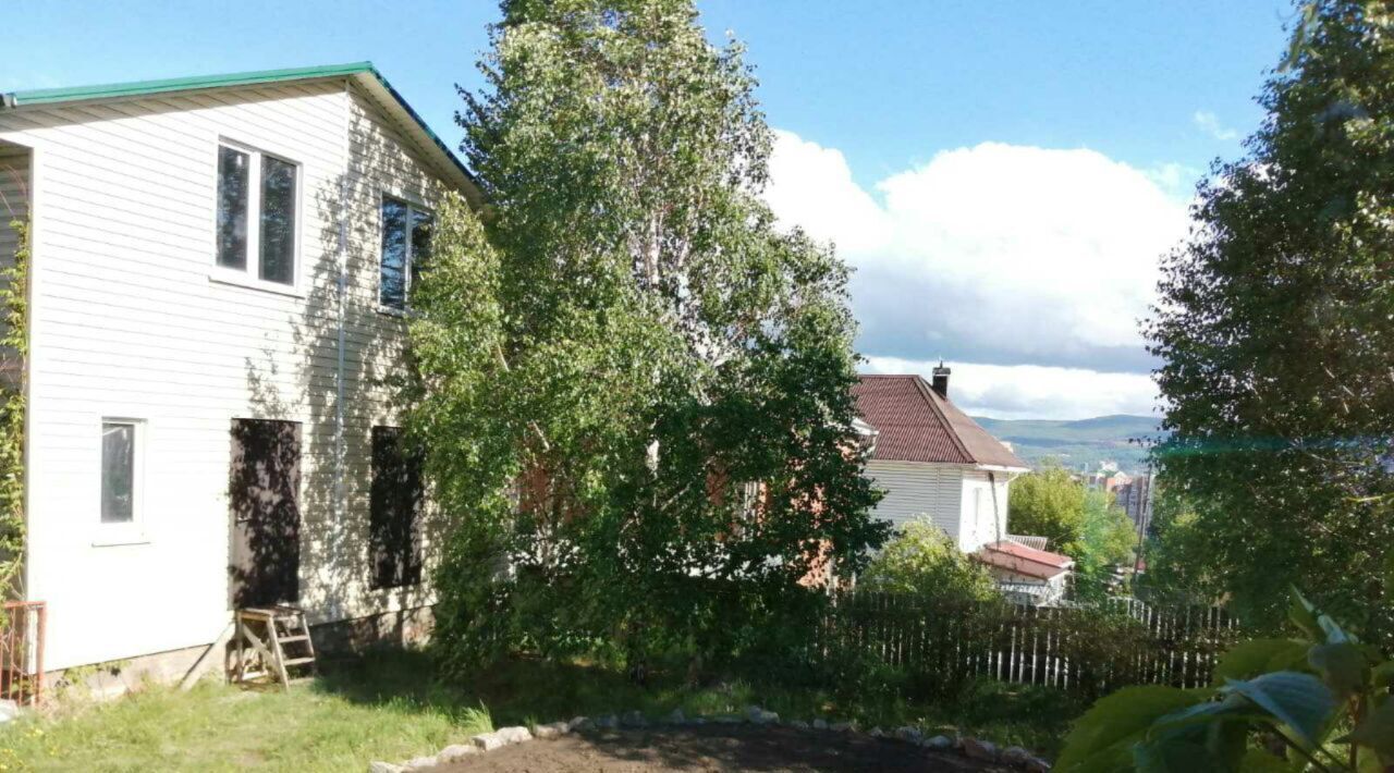 дом г Красноярск р-н Центральный ул Чернышевского 17 фото 1