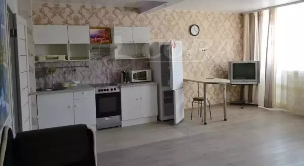 квартира г Тюмень ул Пермякова 79 фото 2