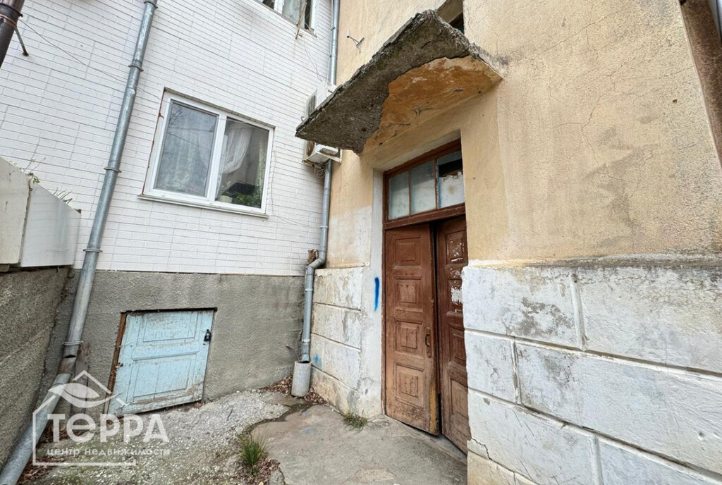 квартира г Ялта пгт Кацивели ул Академика В.В. Шулейкина 11 фото 6